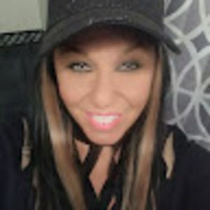 Meet your Posher, Lucy